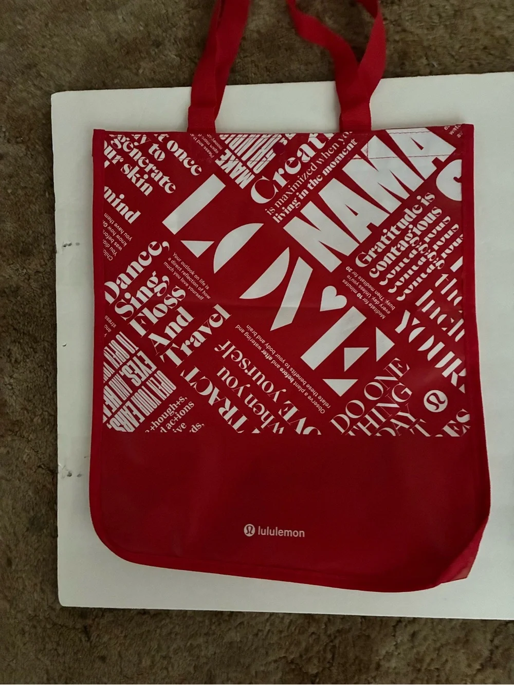 Lululemon Red Graphic Reusable Tote EUC Bag Pair LOT OF 2 (Big & Small Bags)